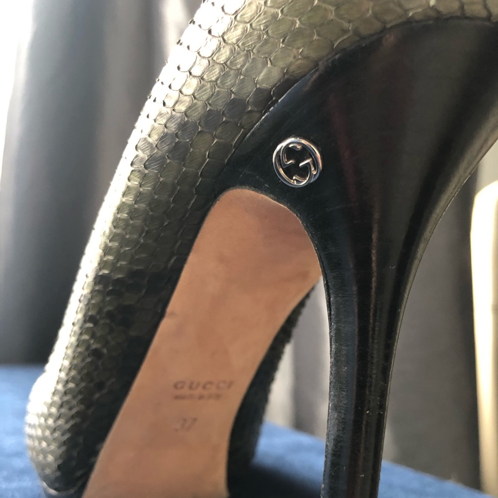 Gucci Python Snakeskin Heels - Picture 4 of 7